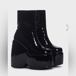 Black patent platform boots